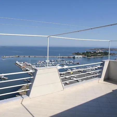 Penzion Guestrooms Maria Antoaneta 2*